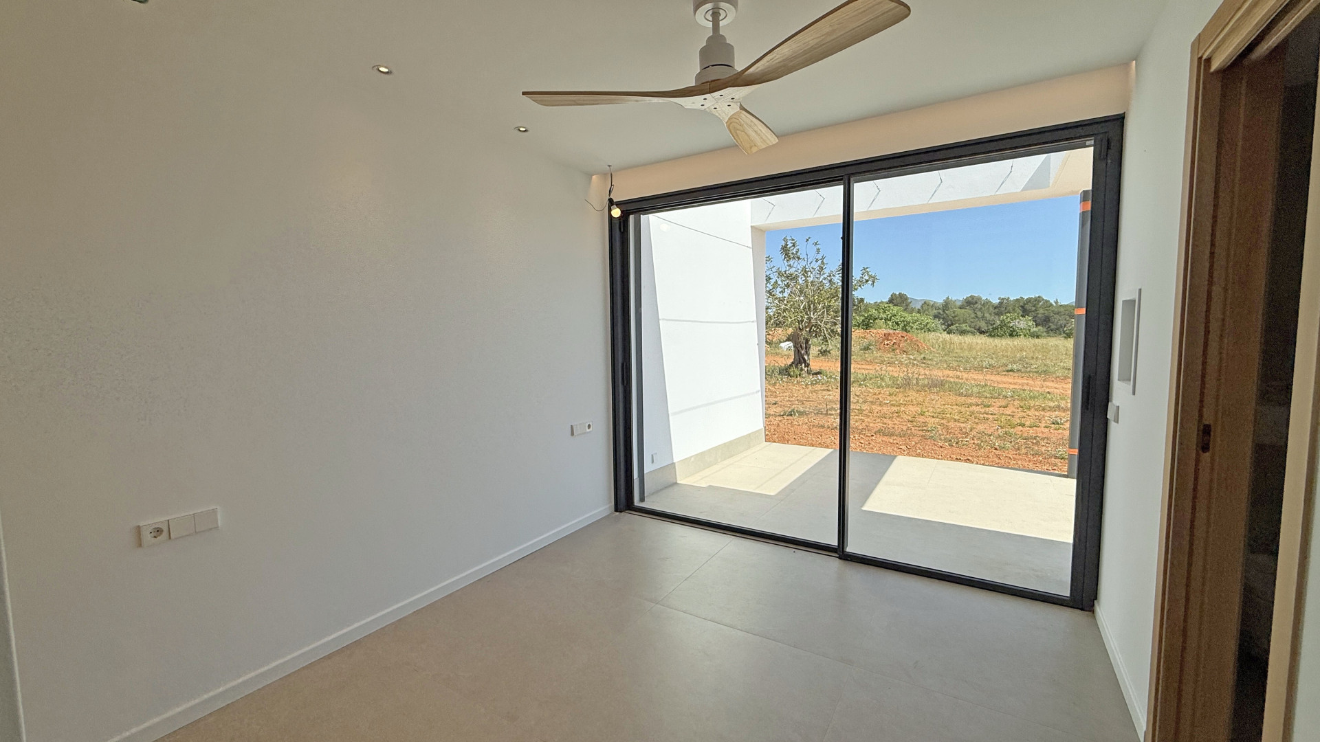 Moderna villa de nueva construcción en una ubicación privilegiada cerca de Santa Gertrudis - 16