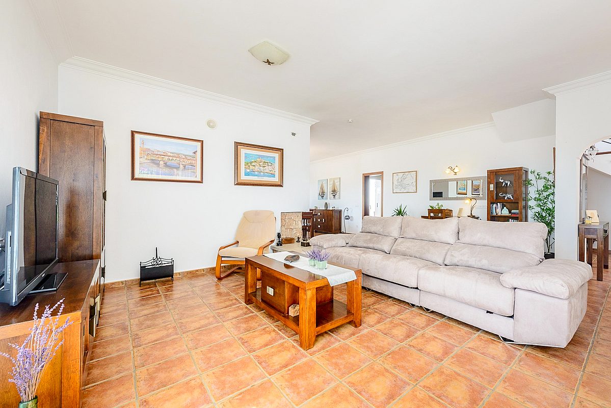 Villa mit Vermietungslizenz und traumhaftem Blick nahe Ibiza-Stadt - 6