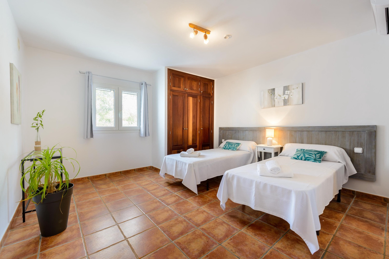 Villa con licencia de alquiler y vistas impresionantes cerca de la ciudad de Ibiza - 6