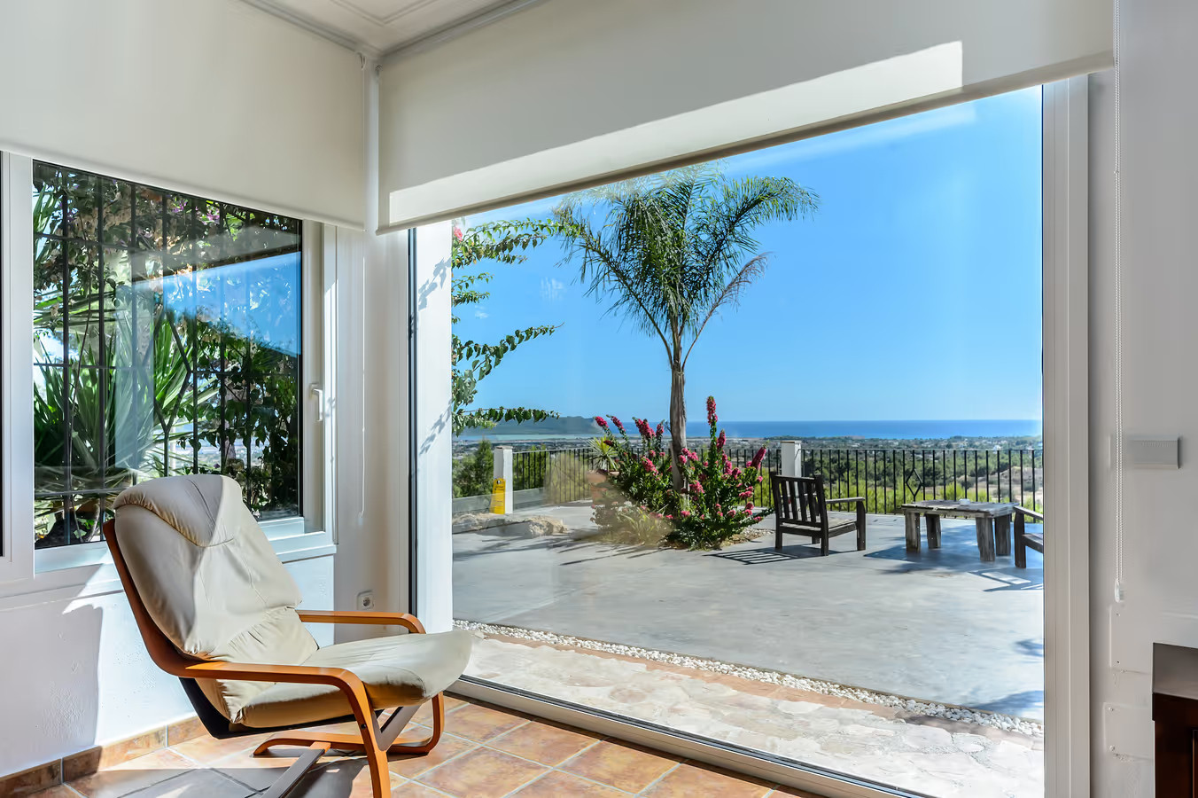Villa con licencia de alquiler y vistas impresionantes cerca de la ciudad de Ibiza - 16