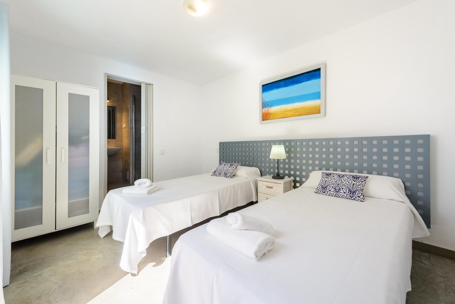 Villa con licencia de alquiler y vistas impresionantes cerca de la ciudad de Ibiza - 23