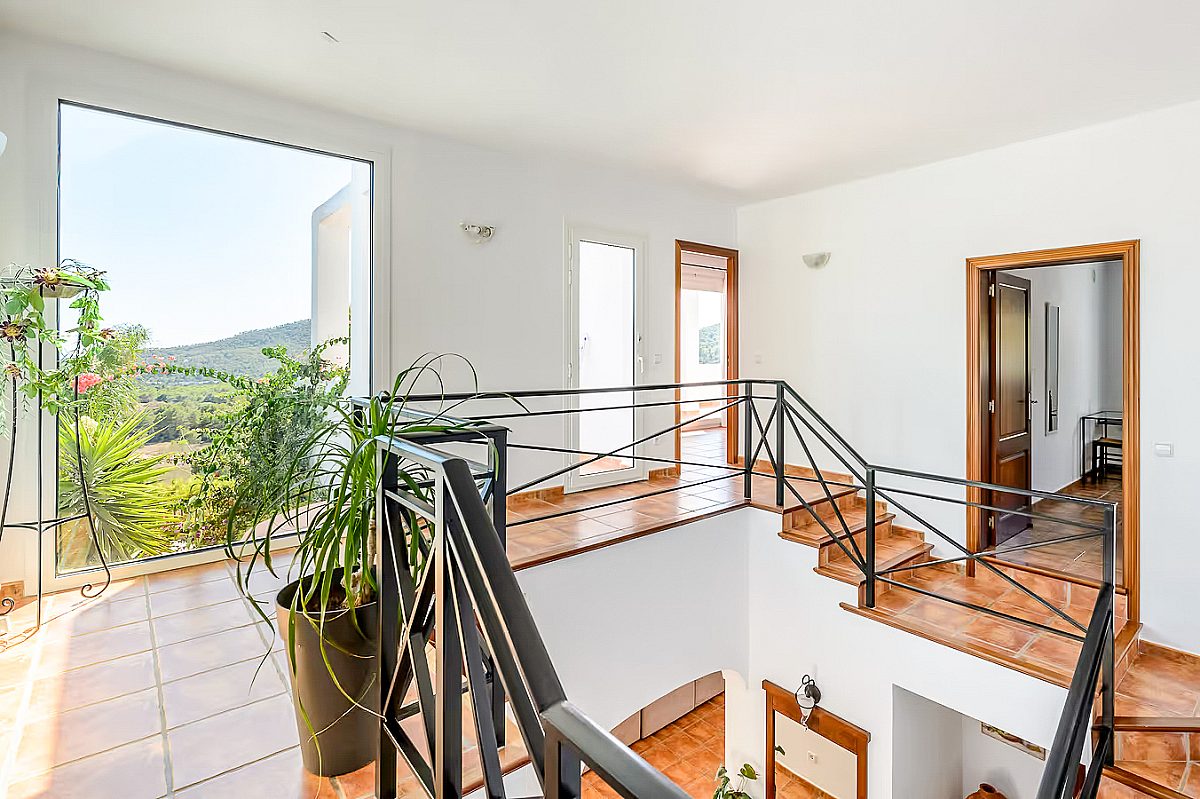 Villa mit Vermietungslizenz und traumhaftem Blick nahe Ibiza-Stadt - 26