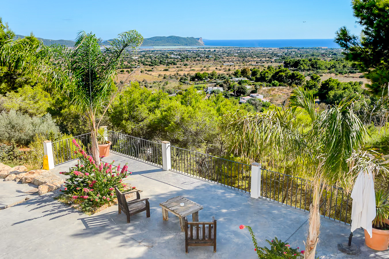 Villa with a rental licence and stunning views near Ibiza Town - 28