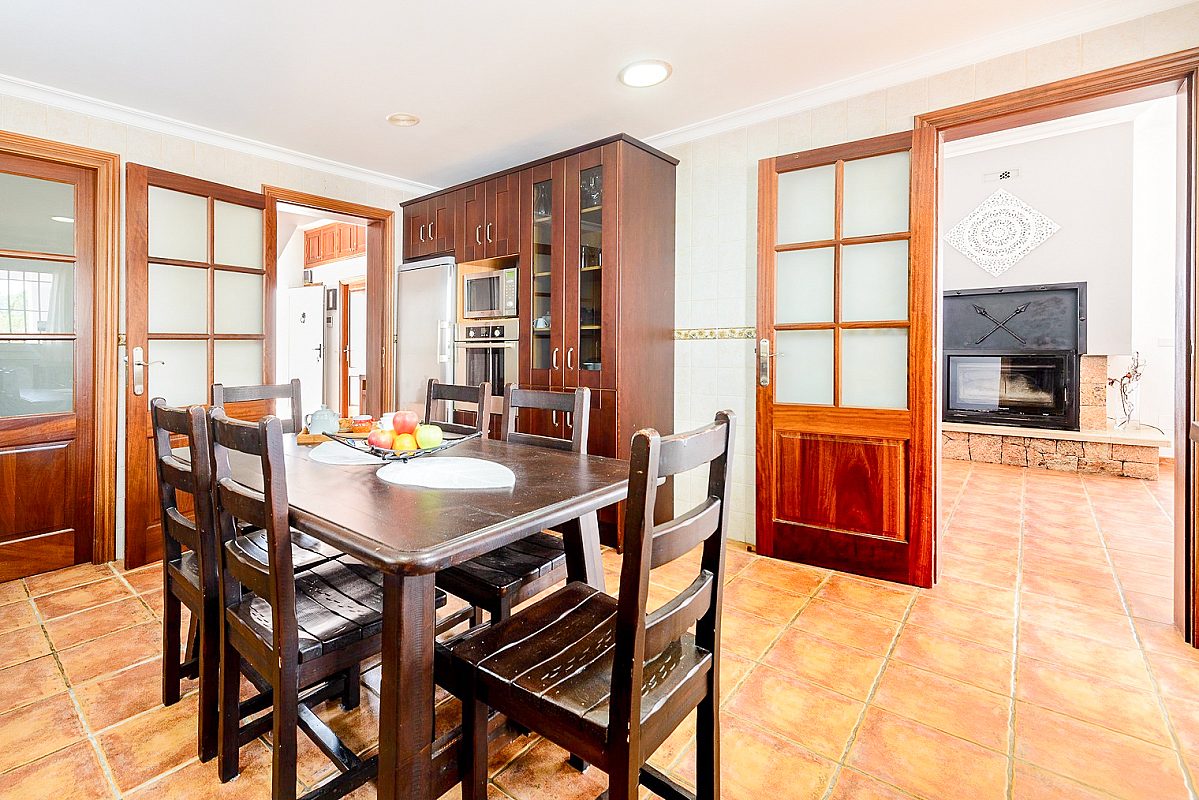 Villa mit Vermietungslizenz und traumhaftem Blick nahe Ibiza-Stadt - 8