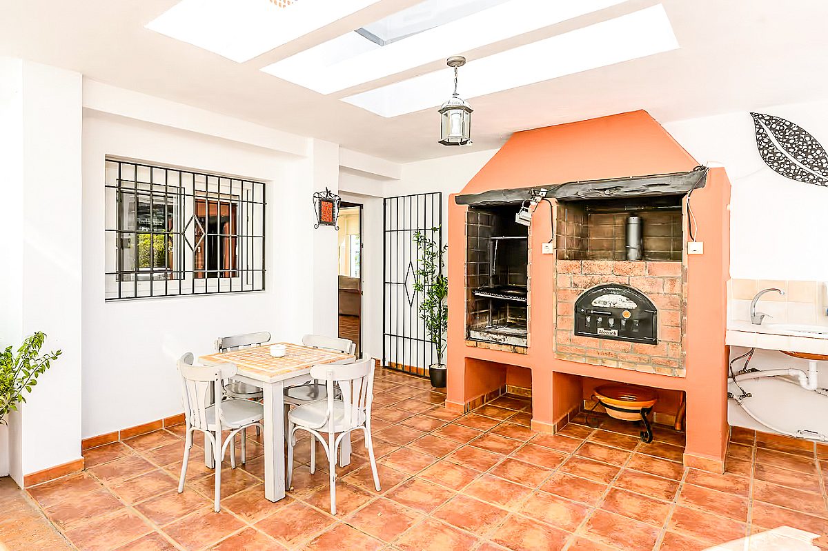 Villa mit Vermietungslizenz und traumhaftem Blick nahe Ibiza-Stadt - 30