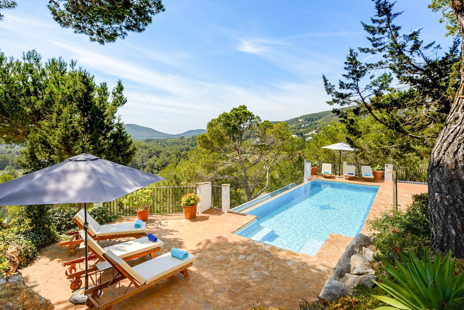 Villa with a rental licence and stunning views near Ibiza Town - 29