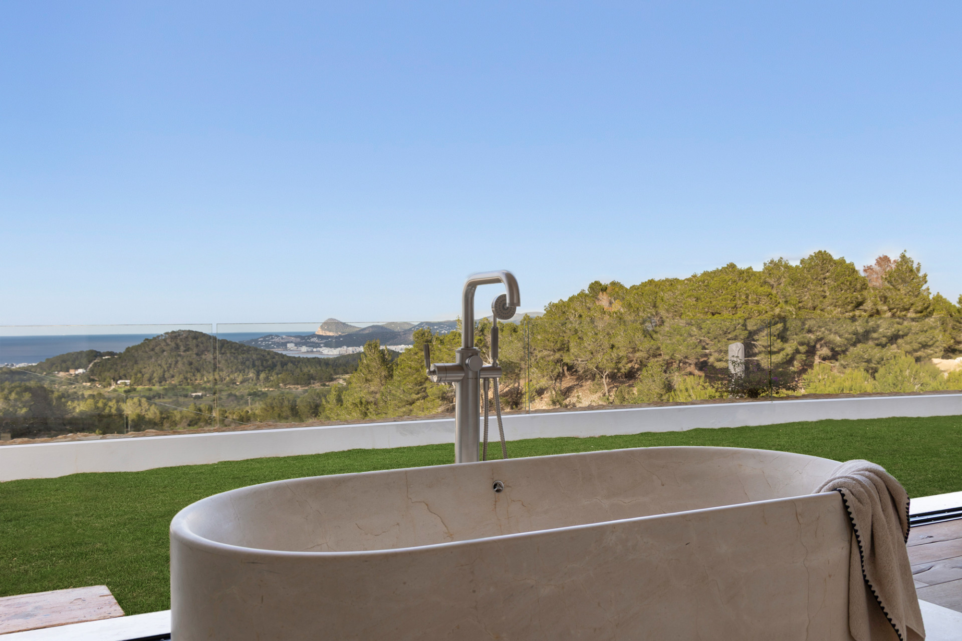 Elegante villa nueva con vistas panorámicas al mar - 6