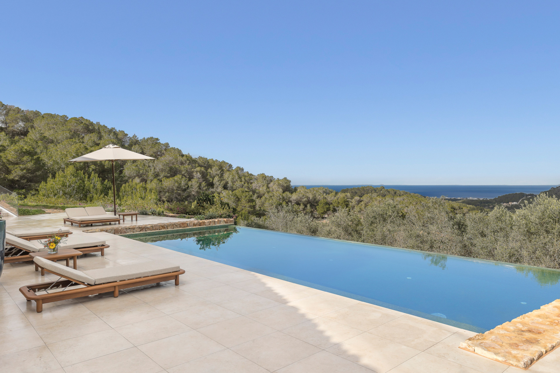 Elegante villa nueva con vistas panorámicas al mar - 8