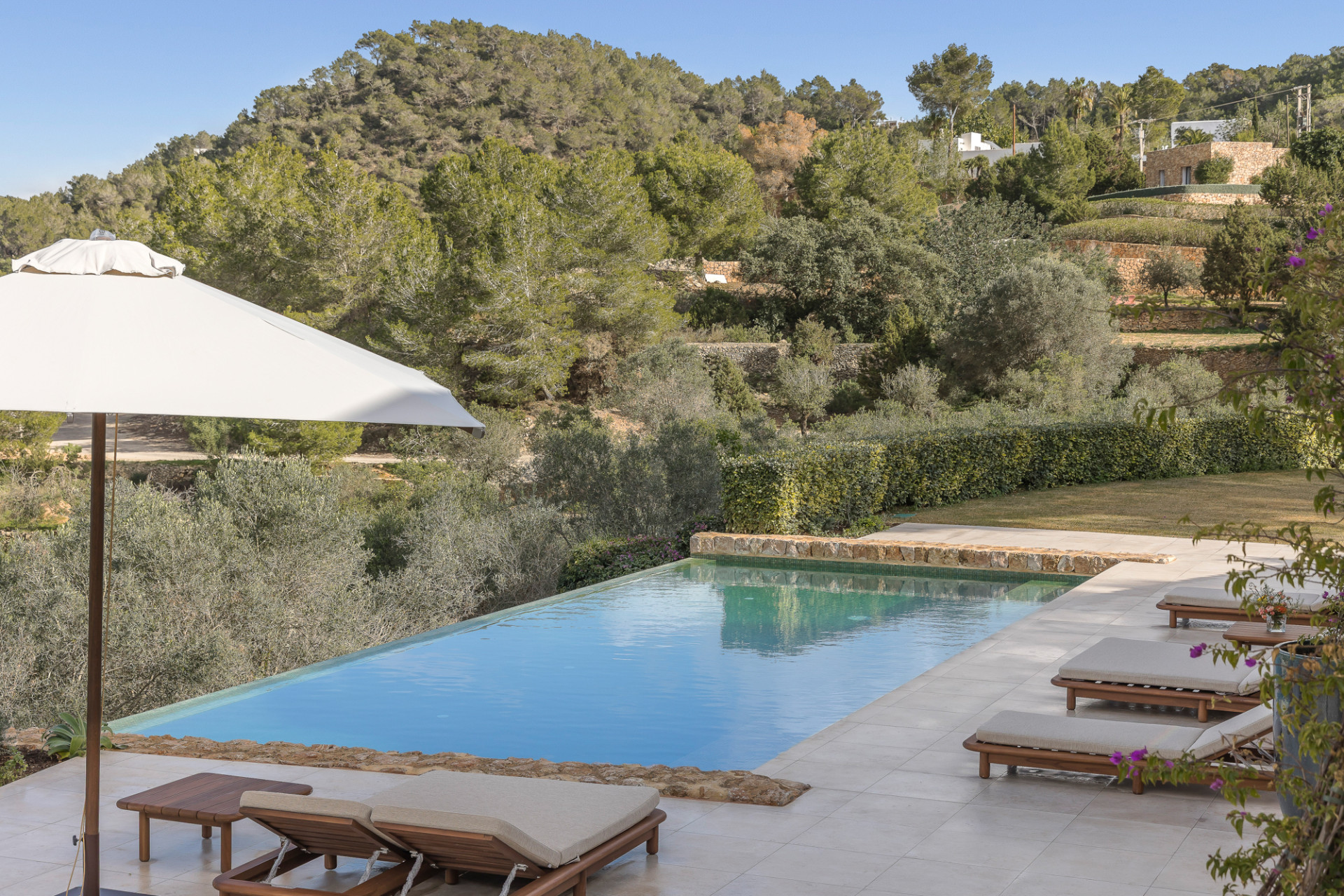 Elegante villa nueva con vistas panorámicas al mar - 7