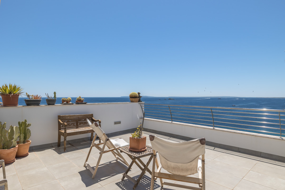 Propiedad con vistas al mar excepcionales en una ubicación codiciada - 2
