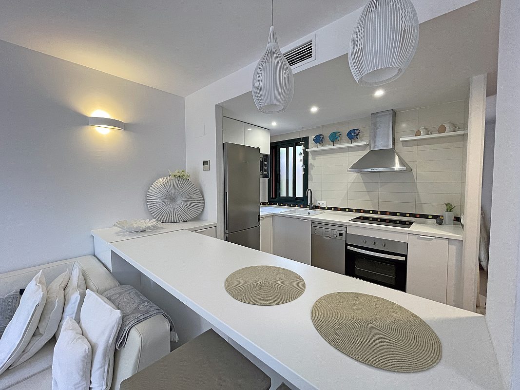 Charming detached house near the sea - 10