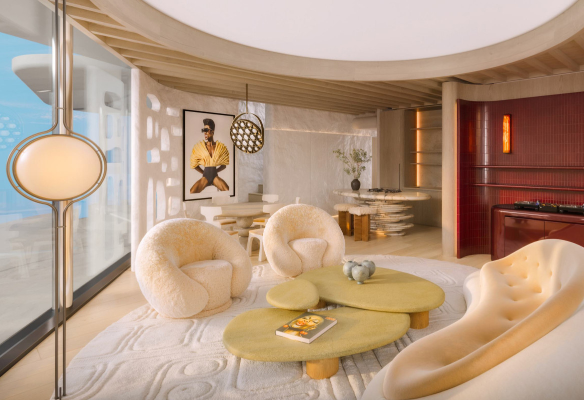 Exclusive two bedroom residence in an iconic location - 4