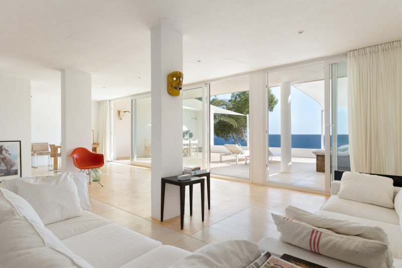 Ático dúplex con vistas panorámicas al mar en urbanización cerrada - 2