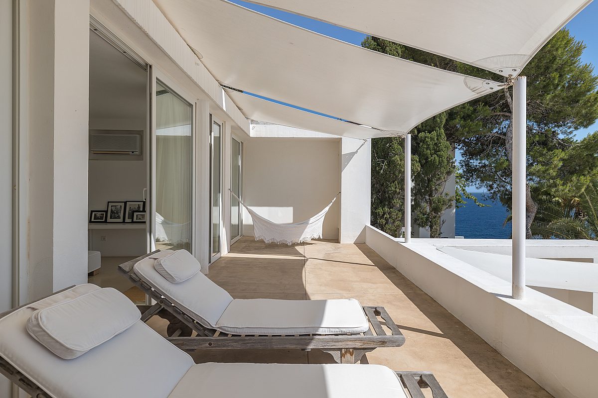 Ático dúplex con vistas panorámicas al mar en urbanización cerrada - 20