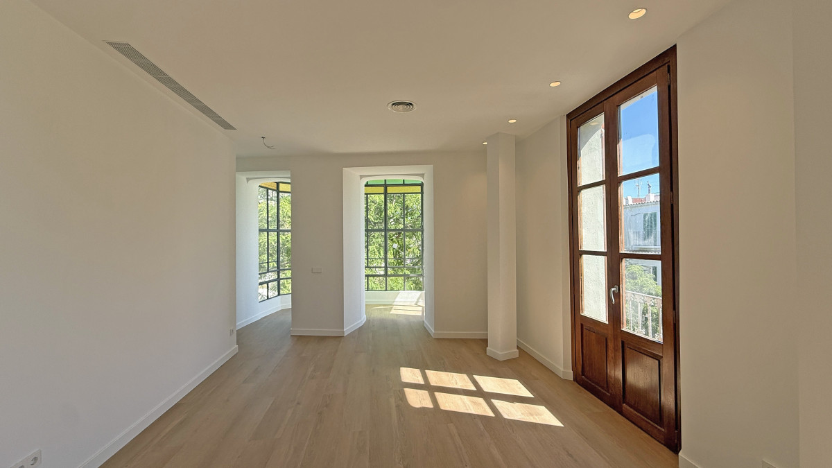 Exklusive, frisch sanierte Wohnung mit Galerie und Blick auf Vara de Rey - 2