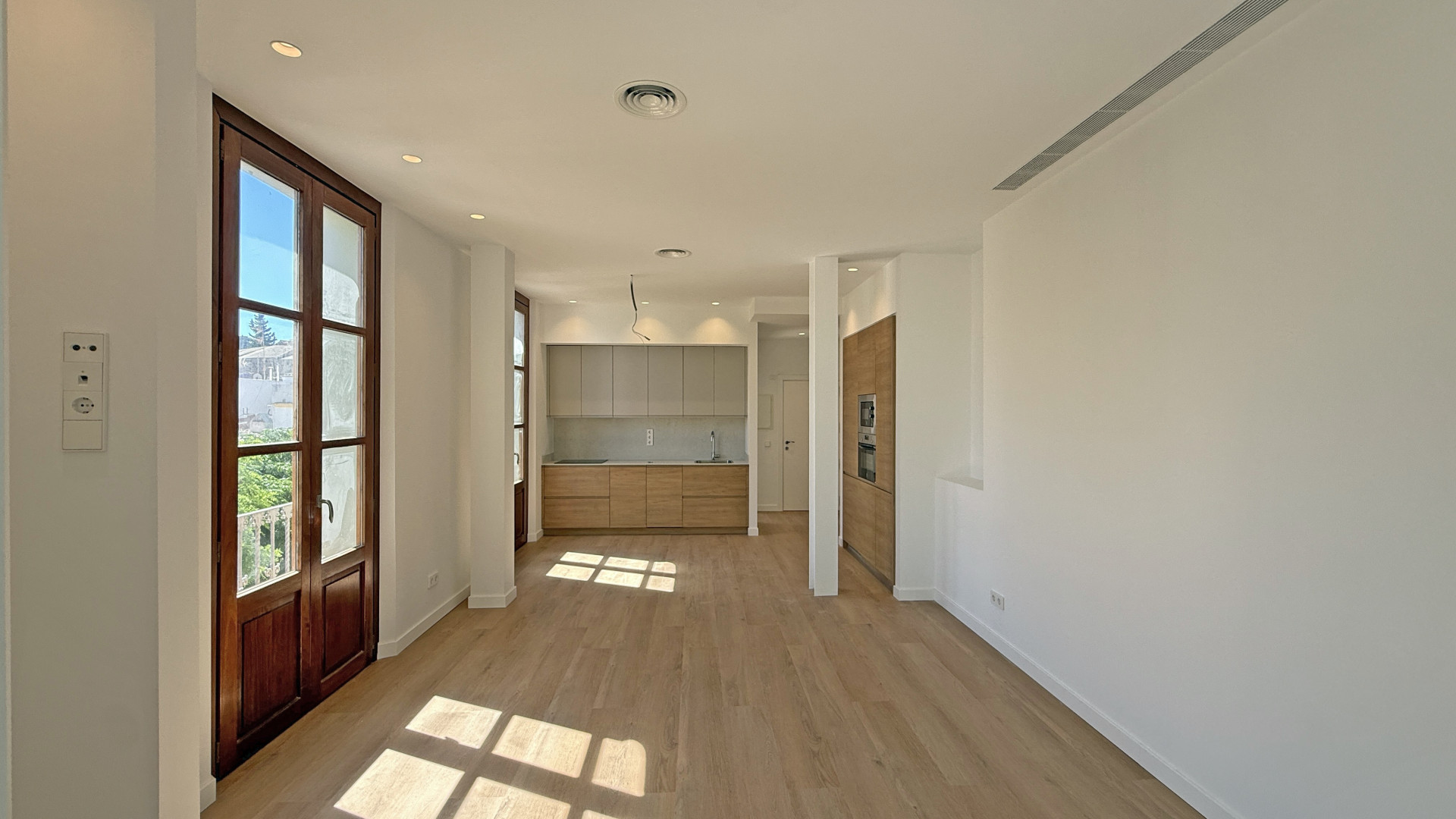 Exklusive, frisch sanierte Wohnung mit Galerie und Blick auf Vara de Rey - 3