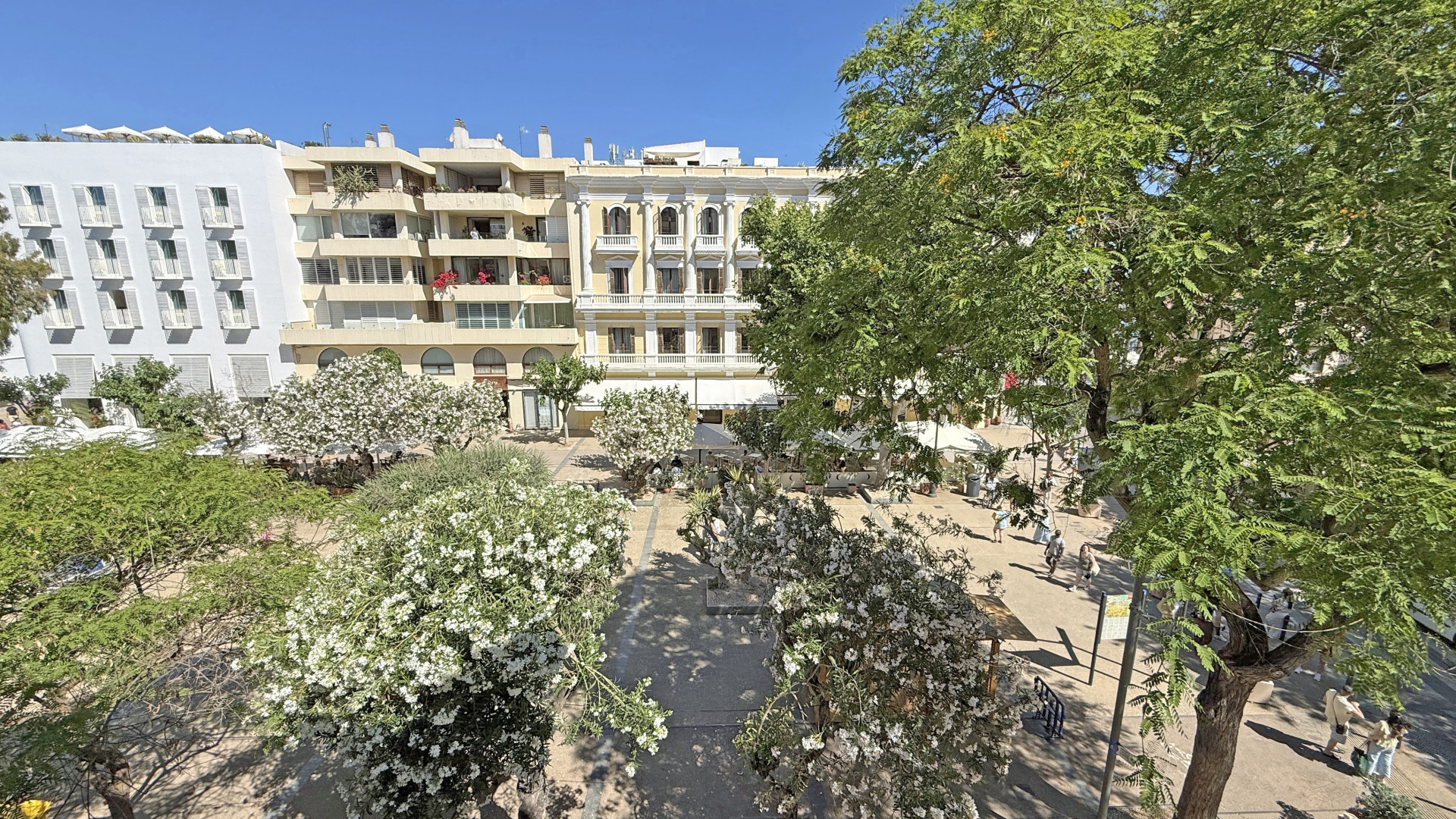 Exklusive, frisch sanierte Wohnung mit Galerie und Blick auf Vara de Rey - 14
