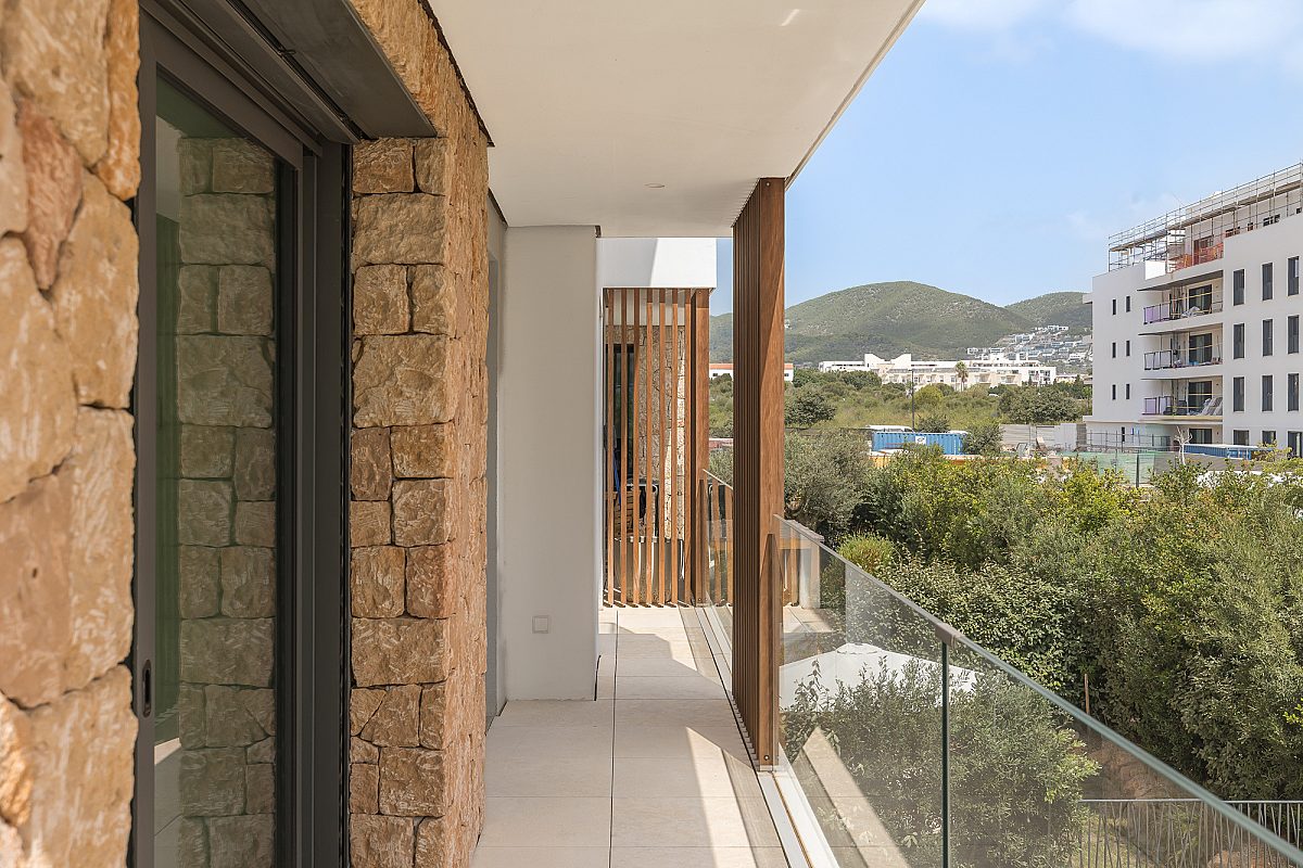 Brand-new ground-floor duplex with private garden and elegant split-level design - 22