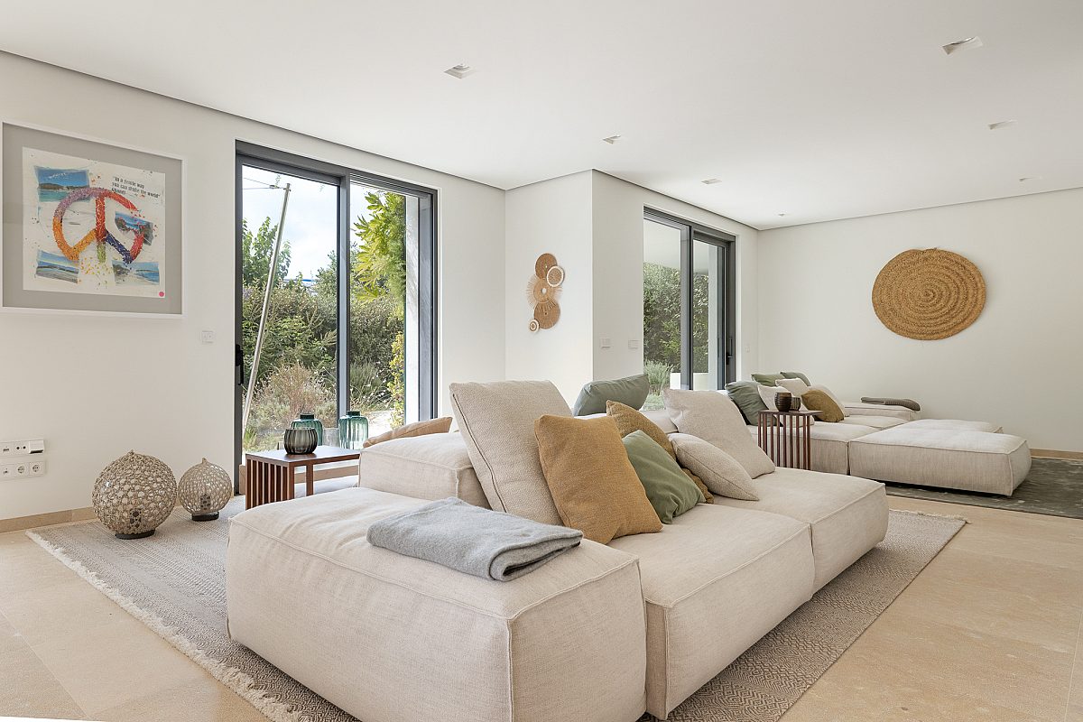 Brand-new ground-floor duplex with private garden and elegant split-level design - 17