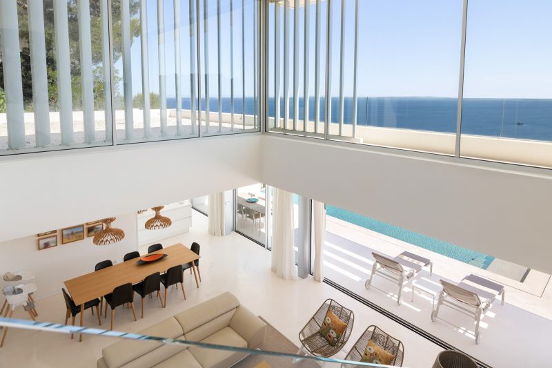 Moderne Villa mit Panoramablick auf das Meer in privilegierter Lage - 3