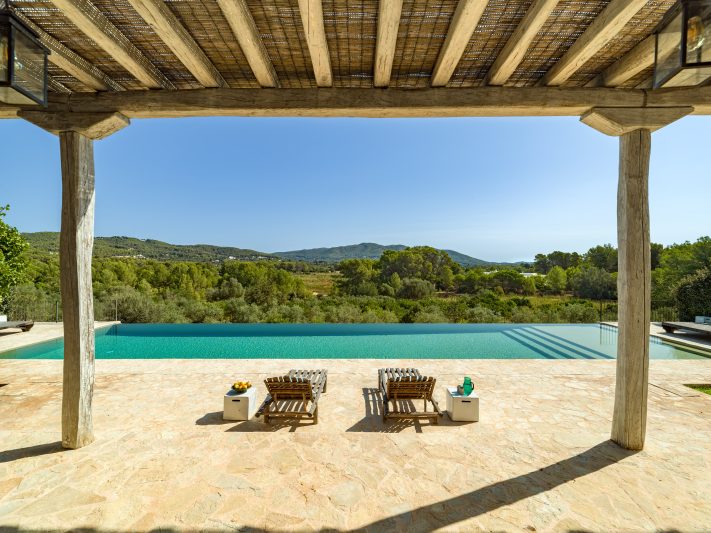 Außergewöhnliche Blakstad-Finca im Norden Ibizas - 2