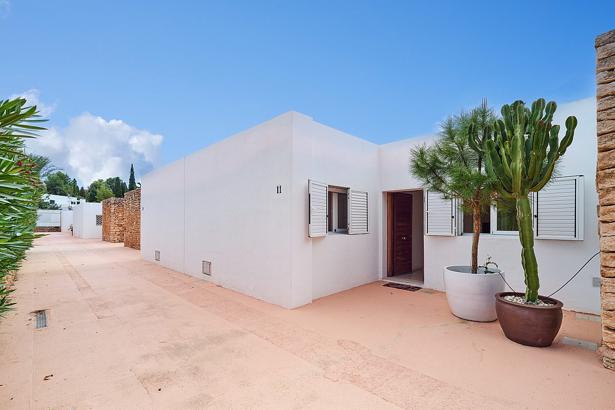 Contemporary townhouse with private terrace near Ibiza Golf - 3