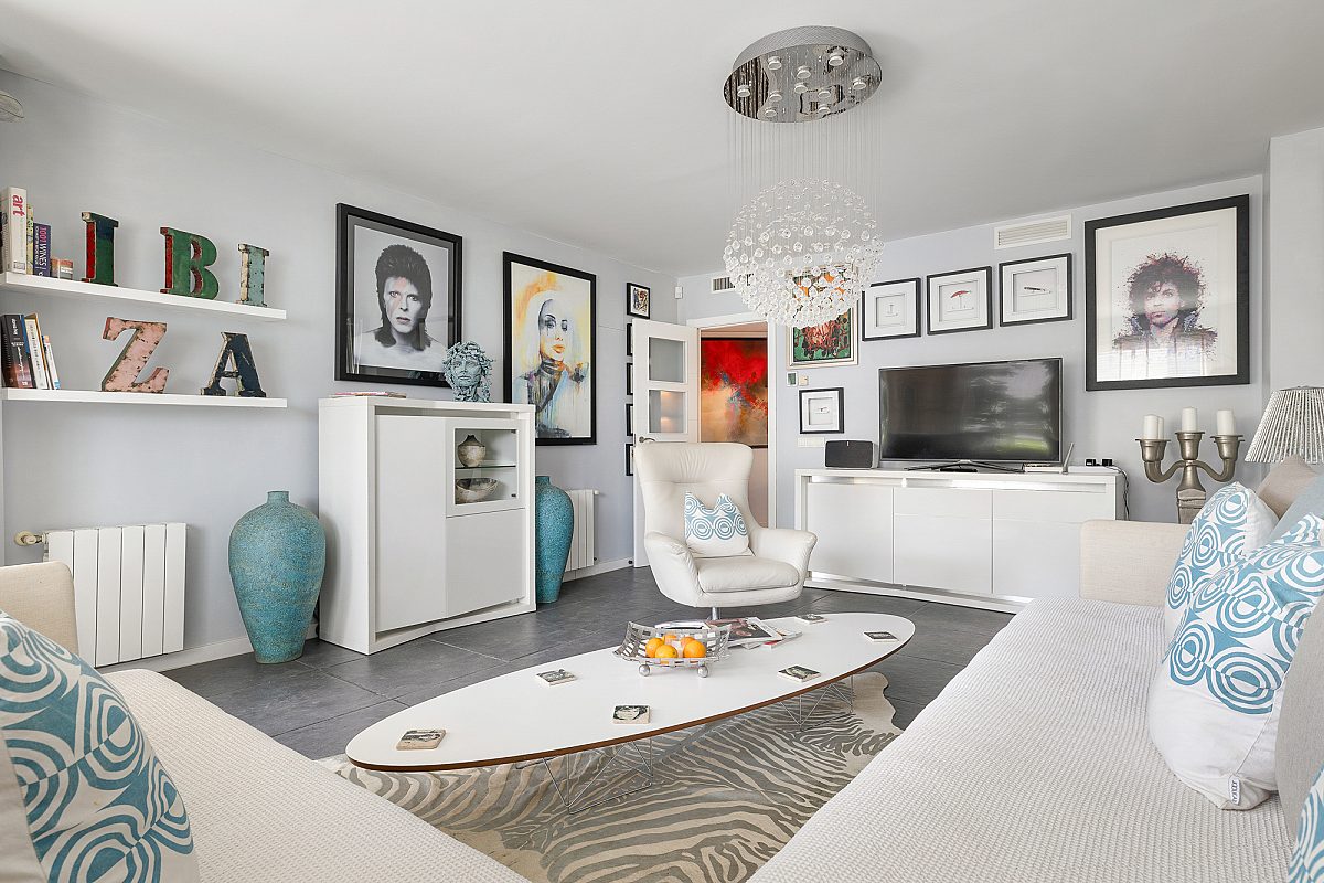 Elegante renovierte Wohnung mit großzügiger Terrasse, nur 100 Meter vom Meer entfernt - 9