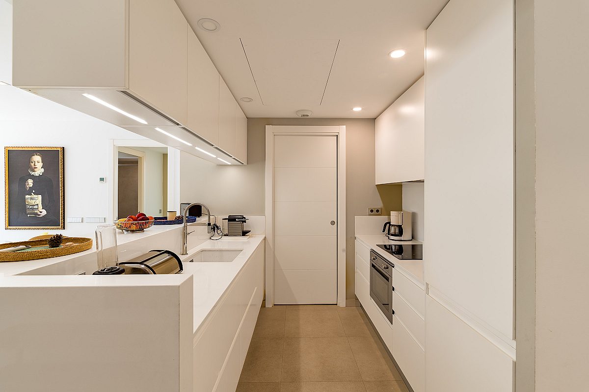 Exclusive residence with garden and private pool - 14