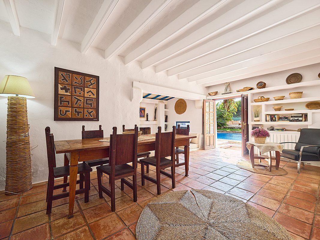 Authentic Ibicencan retreat in the heart of the Island with tennis court next to UNVRS - 10