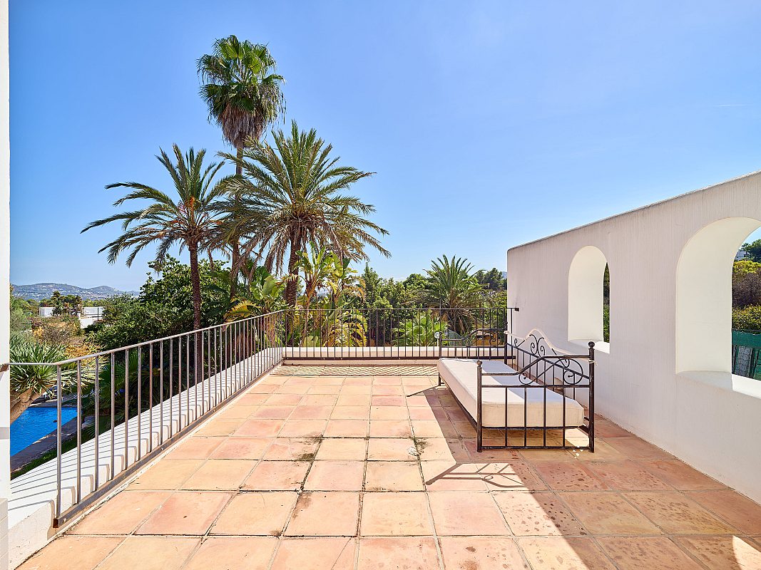 Authentic Ibicencan retreat in the heart of the Island with tennis court next to UNVRS - 24