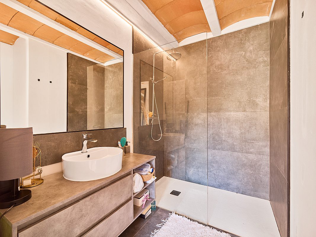 Authentic Ibicencan retreat in the heart of the Island with tennis court next to UNVRS - 15
