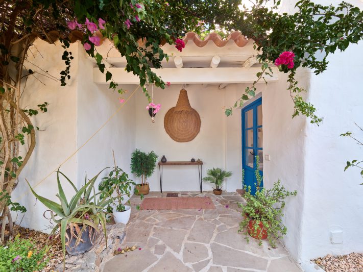 Authentic Ibicencan retreat in the heart of the Island with tennis court next to UNVRS - 4