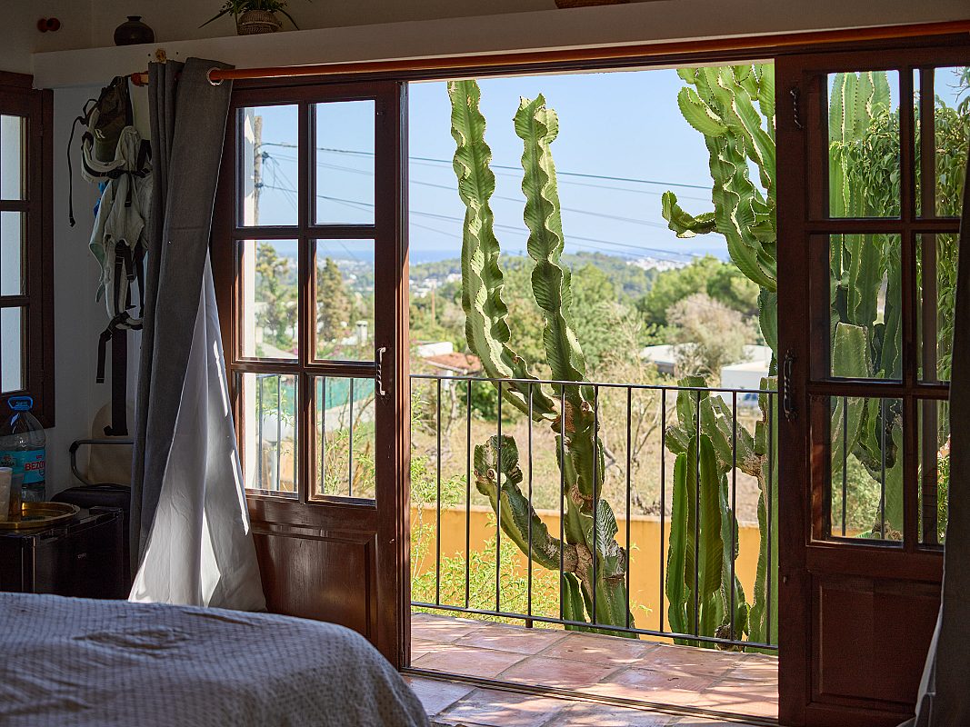 Authentic Ibicencan retreat in the heart of the Island with tennis court next to UNVRS - 13